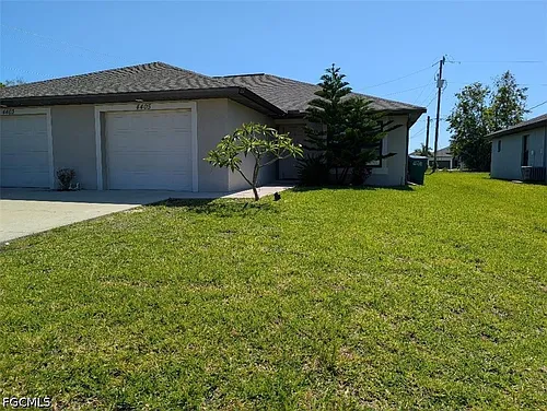 4405 SW 8th Ct Photo 1