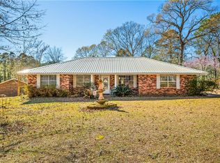608 Ates Rd, Pineville, LA 71360