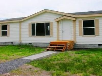 10048 Split Rail Rd, La Pine, OR, 97739