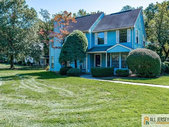 3801 Cricket Cir, Edison, NJ 08820