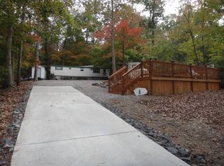 380 Lake Shore Dr, Norwood, NC 28128