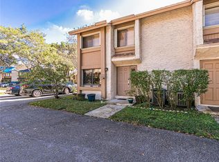 227 Wimbledon Lake Dr, Fort Lauderdale, FL 33324