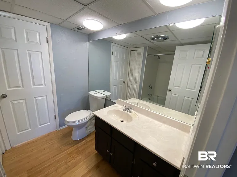 2055 Seacliff Dr N #2055 — Photo 7