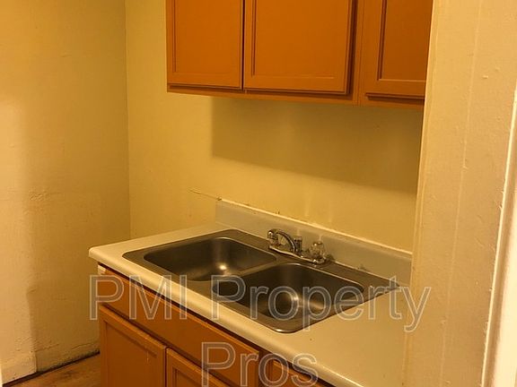 5th image of 2061 W Atkinson Ave #205