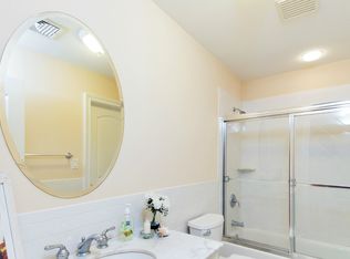 4 James Ln, Tenafly, NJ 07670