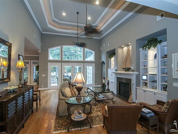 5th image of 6845 Glass Pond Ct SW
