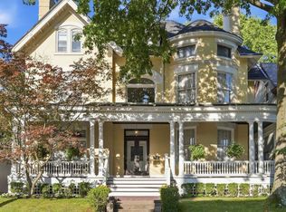 617 Saint James St, Pittsburgh, PA 15232