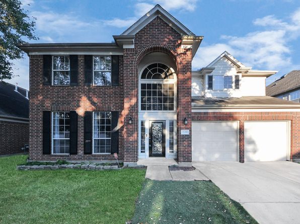 2211 Cambridge Dale Ct
