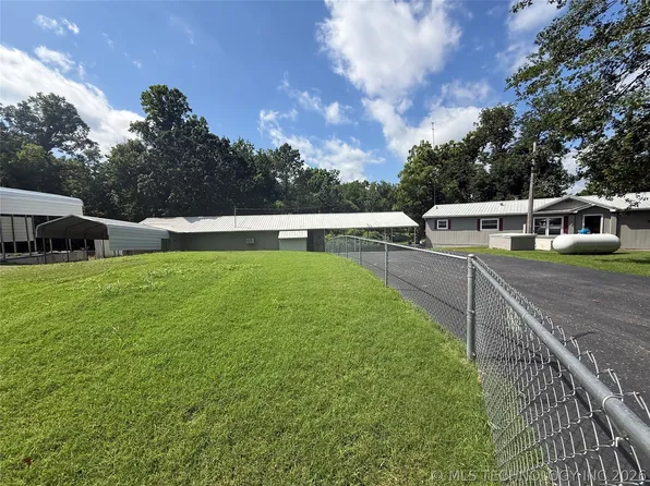 56677 Brewer Rd, Afton, OK 74331