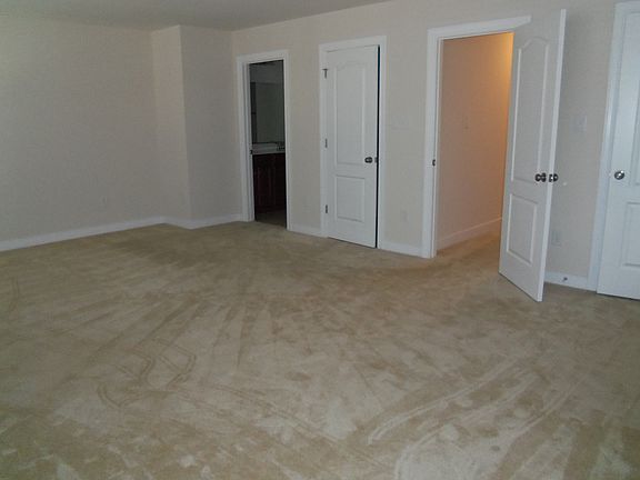 5th image of 421 Lewis Burwell Pl