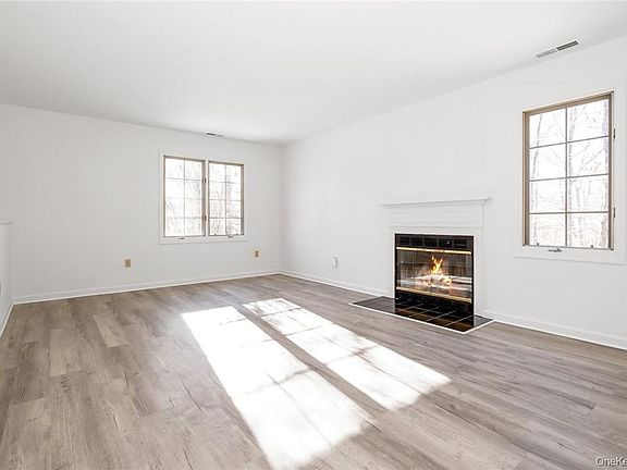 4th image of 2802 Morgan Drive