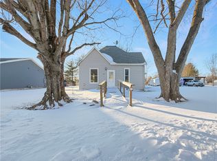 507 S Saint John St, Bethany, IL 61914