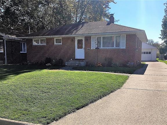 2nd image of 803 Highland Dr