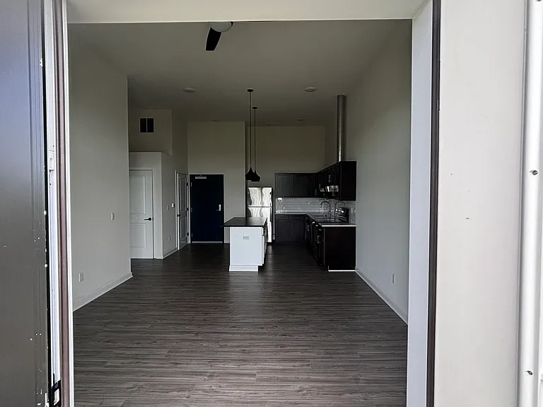 4 Liam Dr #1 — Photo 1