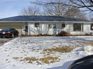 1015 Maple St, Osage, IA 50461