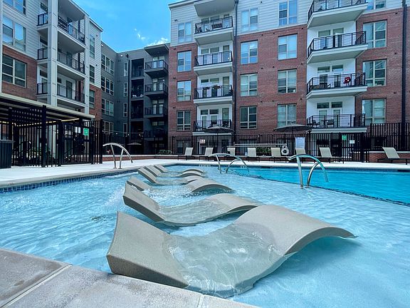 2nd image of 511 S Mangum St #5229