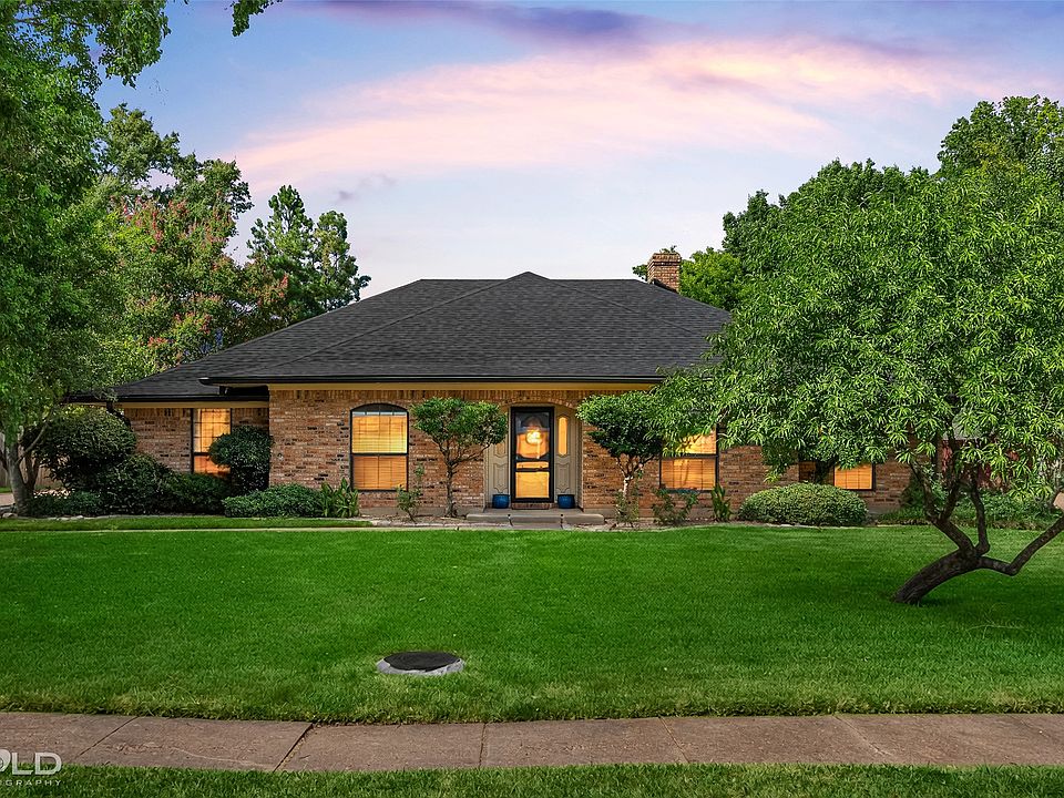 1st image of 128 Southwood Dr