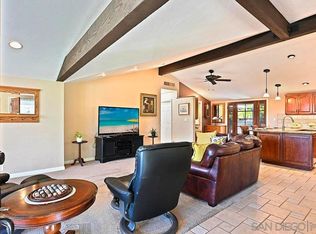 10044 Sage Hill Way, Escondido, CA 92026