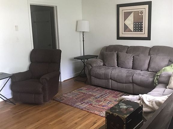 4th image of 753 Palmetto St