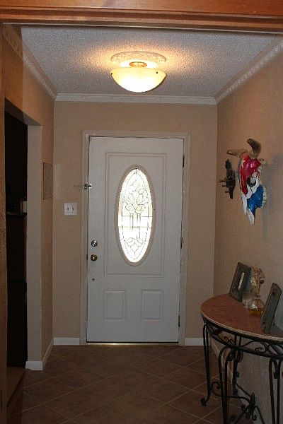 1st image of 803 Loraine Ct