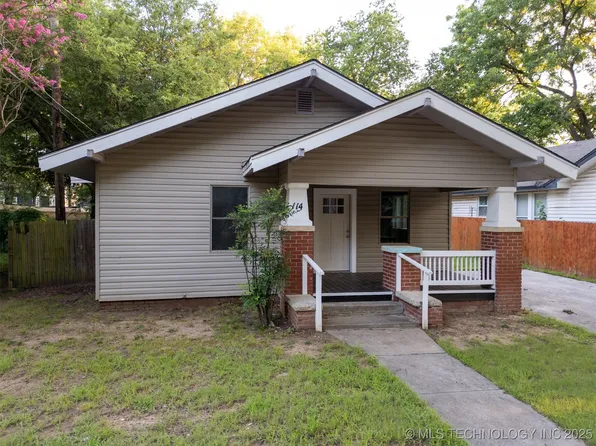 114 8th Ave NW, Ardmore, OK 73401