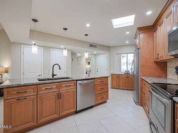 5th image of 13816 N 109TH Avenue