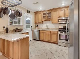 473 Sharon Dr, Memphis, TN 38122
