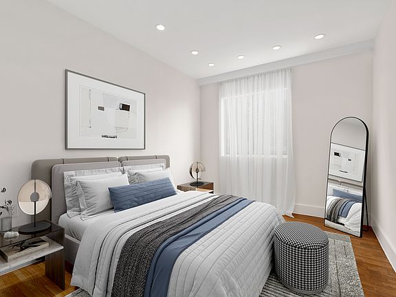 4th image of 345 W 30th St APT 7B