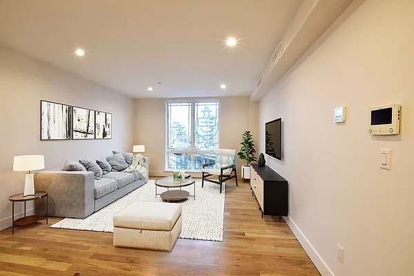 Rented by null | media 14