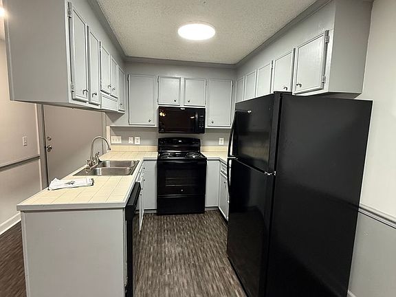 3rd image of 2210 W Jody Rd APT A8