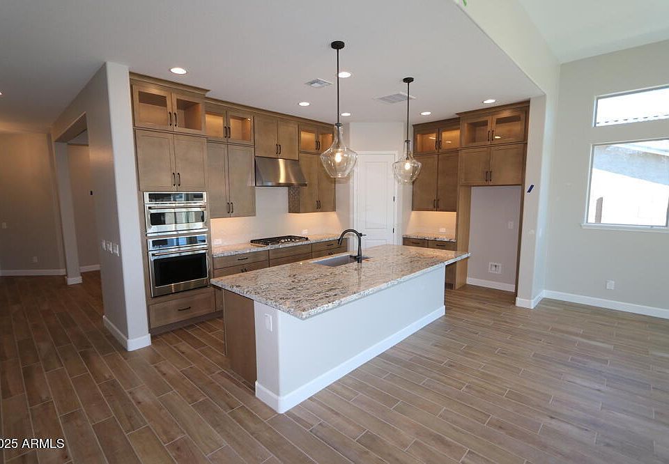 1st image of 21369 W HILLCREST Boulevard