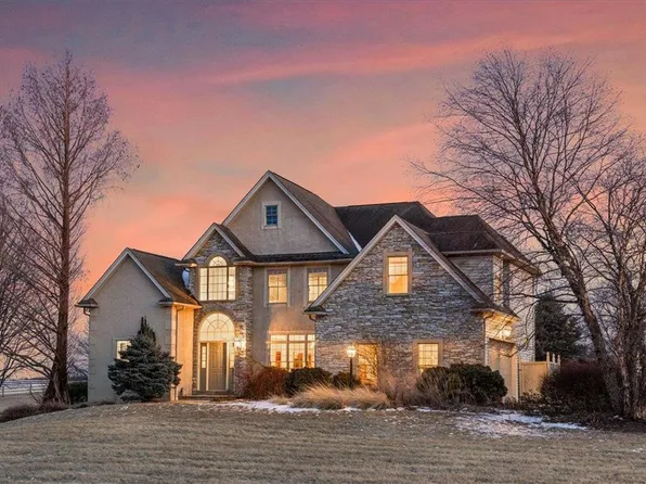 4328 Cider Press Rd, Slatington, PA 18080