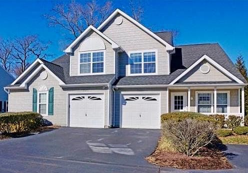 1st image of 17289 Queen Anne Way