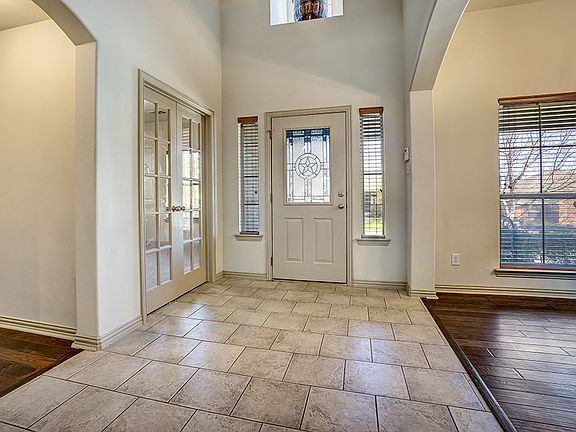 2nd image of 313 Shepherds Ln