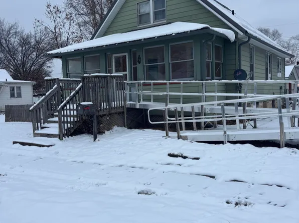 1616 S 13th St, Burlington, IA 52601