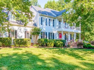 12700 Old Saint Andrews Pl, Chester, VA 23836