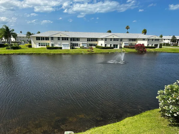 830 Lake Orchid Cir, Vero Beach, FL