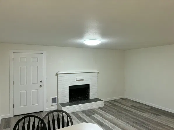 914 W Blaine St APT D, Seattle, WA 98119