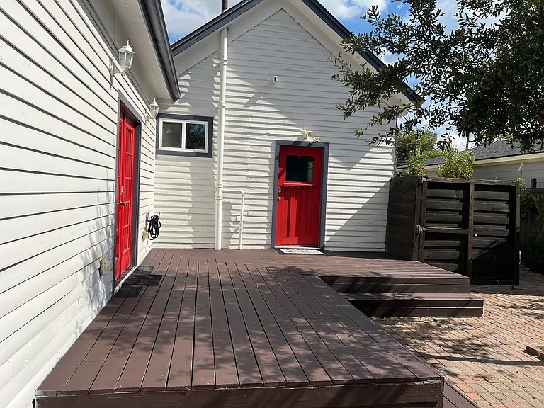 3913 Moore St — Photo 47