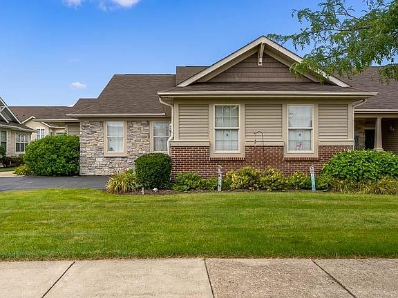 4th image of 7588 Royal Troon Dr