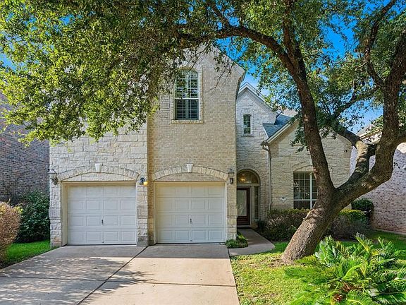 2nd image of 11608 Spicewood Pkwy Unit 9