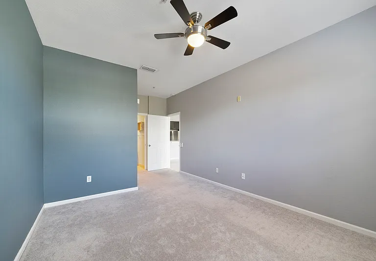 6214 Stevenson Dr #304 — Photo 13