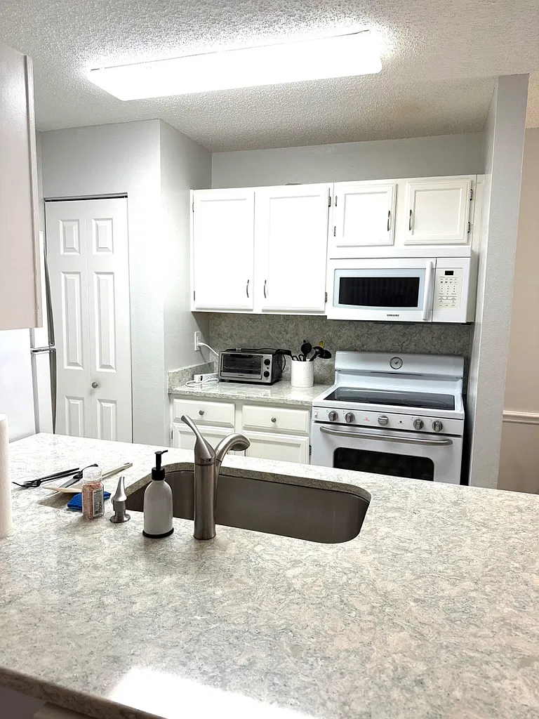 1 bed, 688 sqft, $1,550 — Photo 4