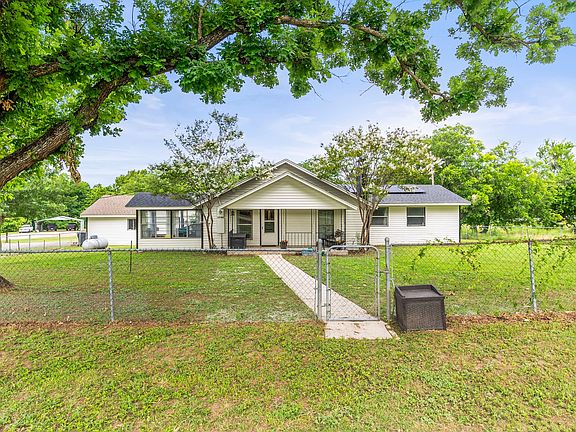 4th image of 3938 County Road 324