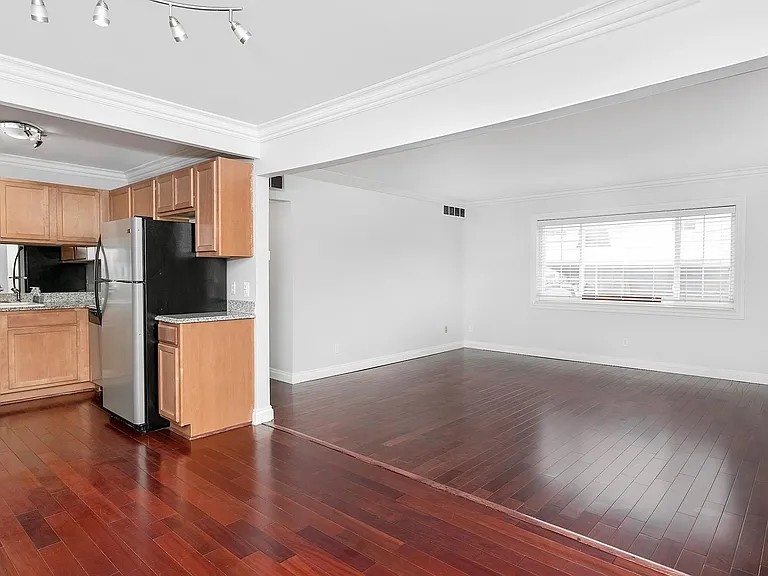 2309 Walton Blvd #32 — Photo 11