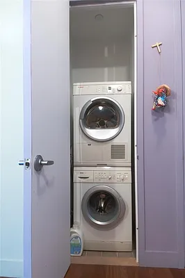 Sold by A & I Broadway | media 16