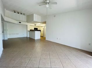 2081 Renaissance Blvd APT 305, Hollywood, FL 33025