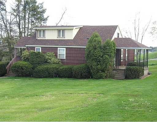 1st image of 111 Evergreen Dr