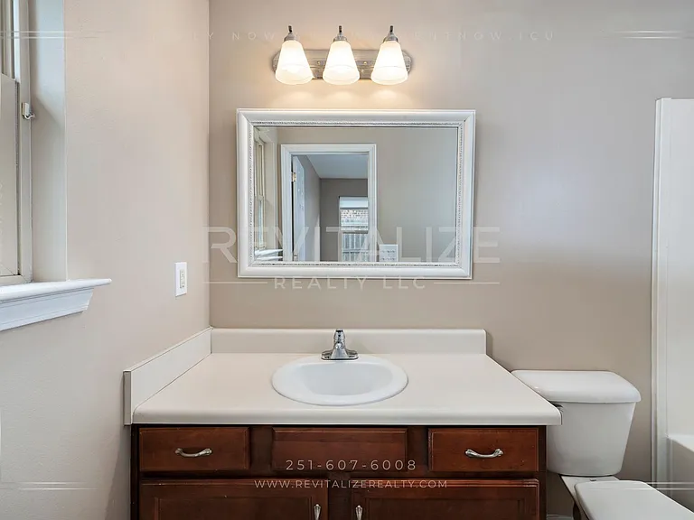 1549 Majesty Loop — Photo 28