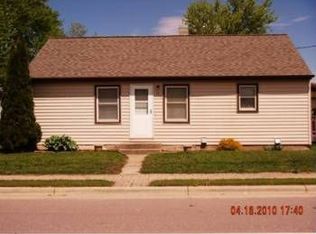 66 Main St, Courtland, MN 56021
